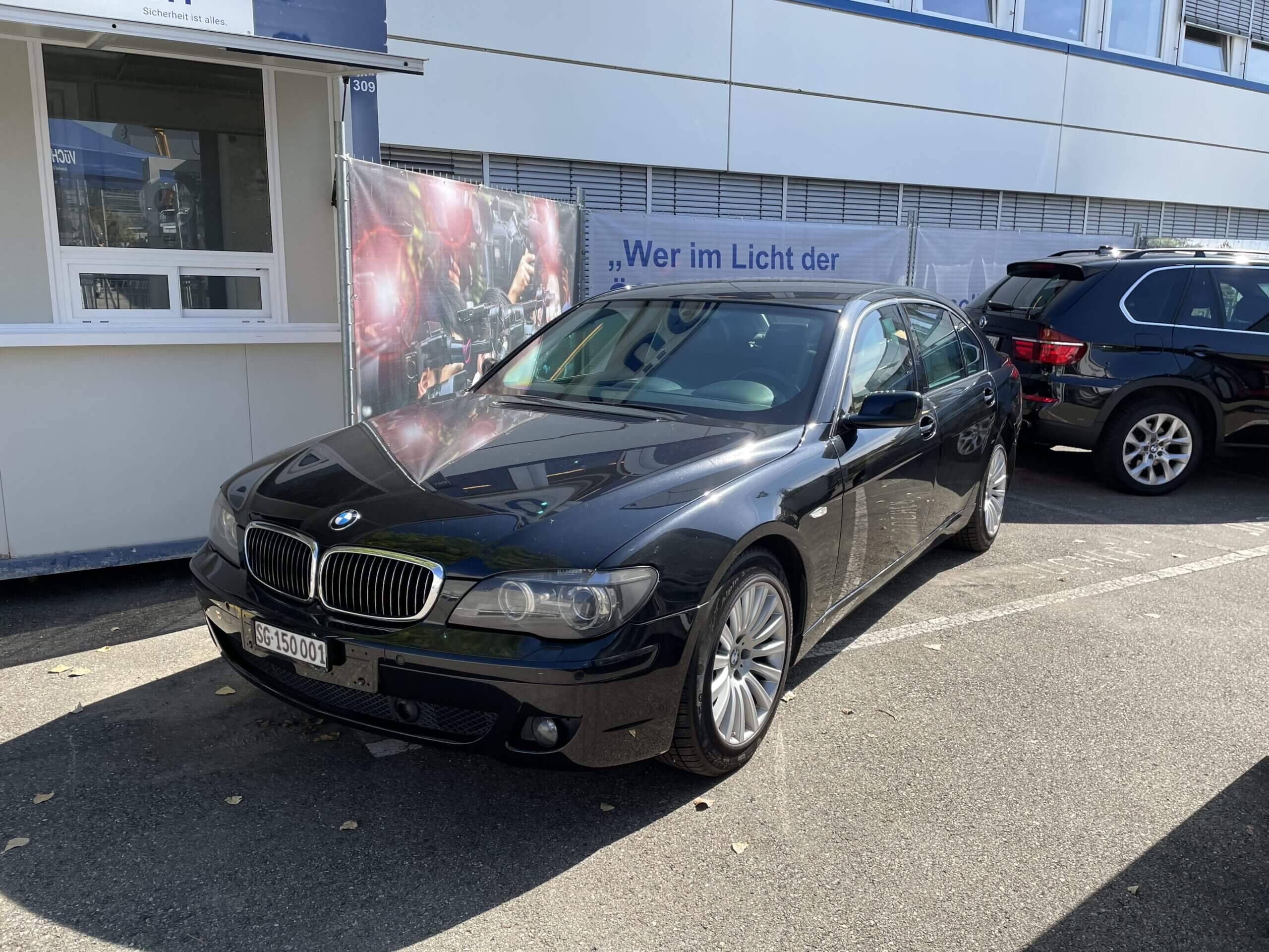 BMW 760